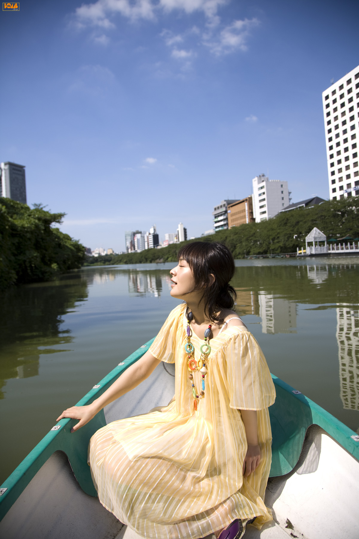 贯地谷诗穗梨 Shihori Kanjiya  Bomb.tv 清纯MM户外写真照